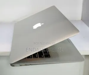 New Laptop Apple MacBook Air 2017 8GB Intel Core I5 SSD 128GB