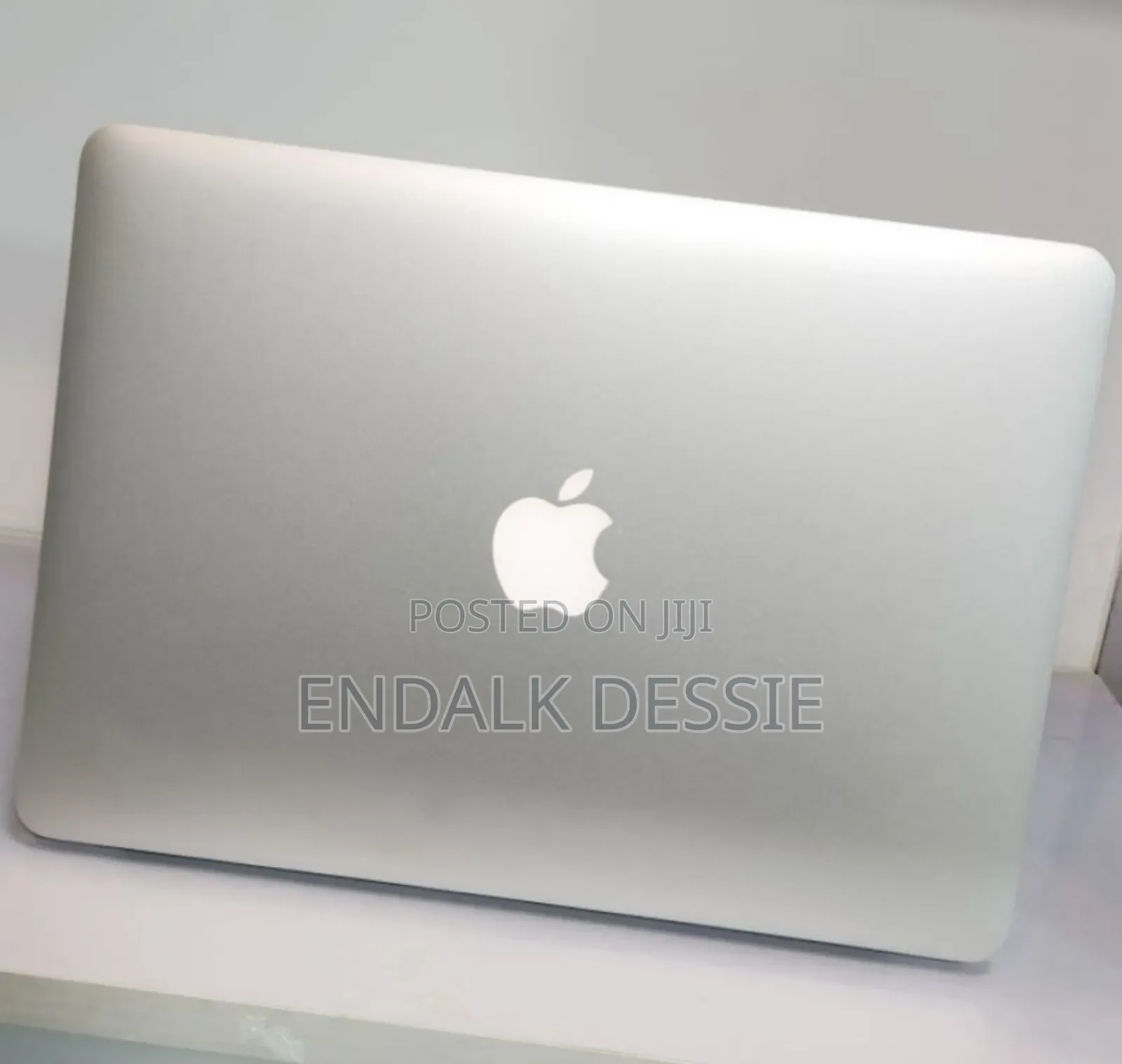 New Laptop Apple MacBook Air 2017 8GB Intel Core I5 SSD 128GB