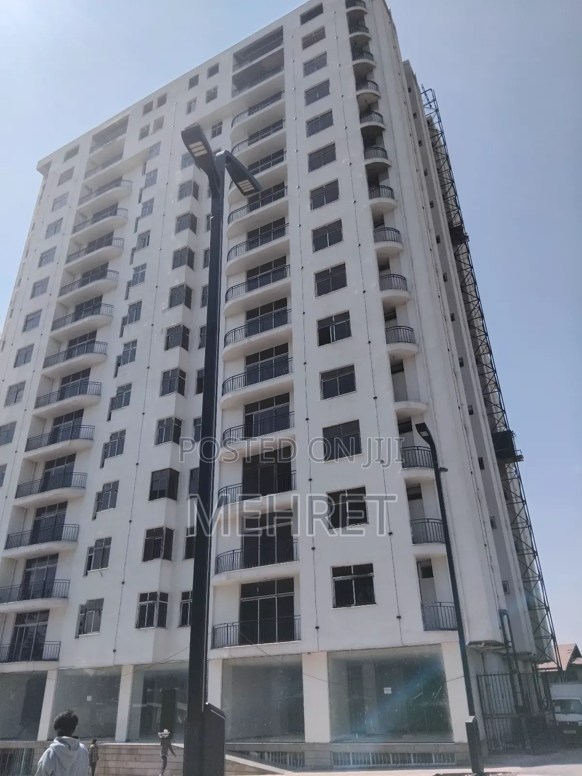 Furnished 3bdrm Apartment in Kirkos for sale