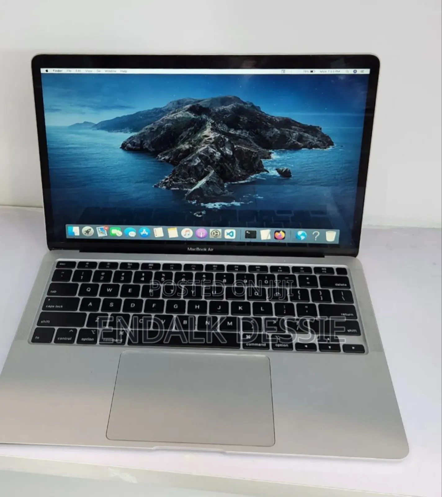 New Laptop Apple MacBook Air 2020 8GB Intel Core I3 SSD 256GB
