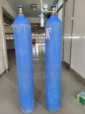 Photo - Oxygen Cylinder郎冬cylinder Is a High-Pressure Gas Container.