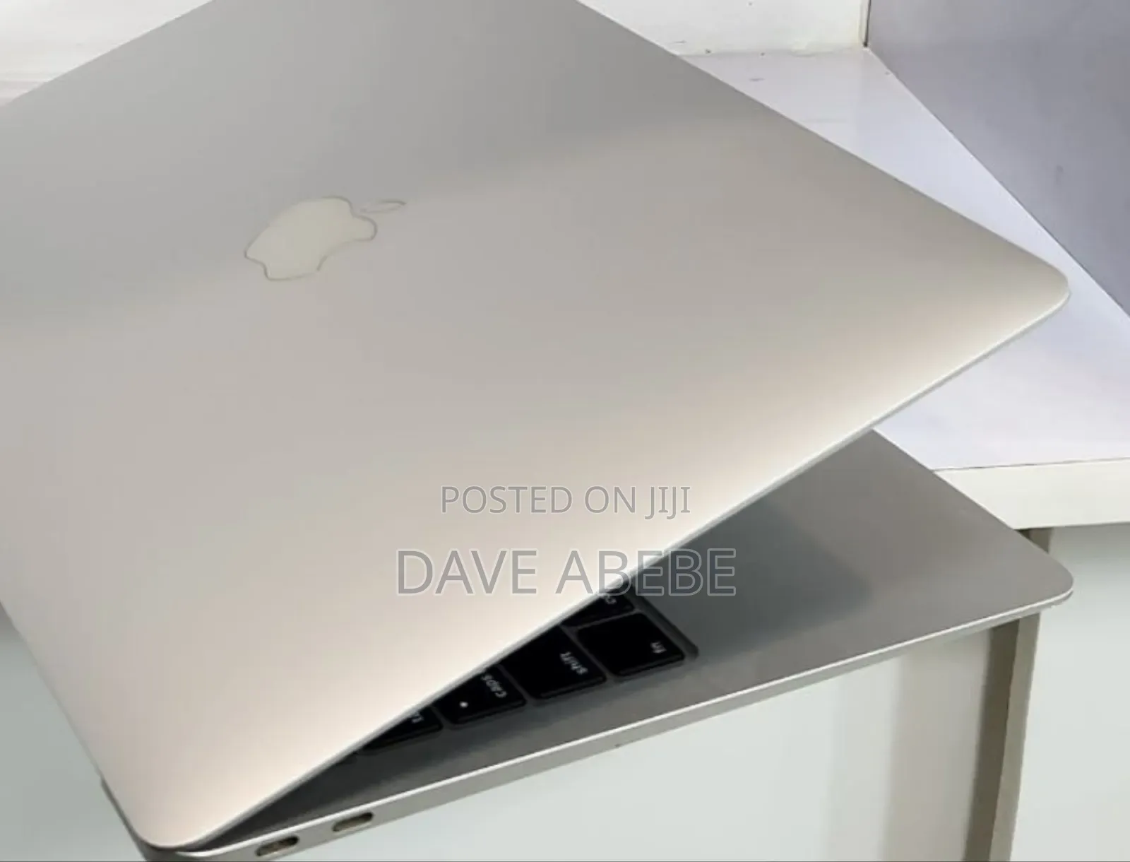 New Laptop Apple MacBook Air 2020 M1 8GB Intel Core I3 SSD 256GB