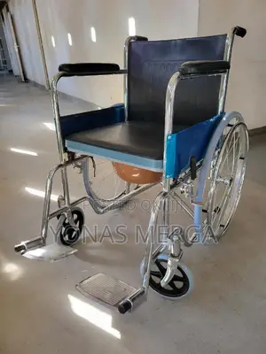 Built-in Commode:Wheelchair妘麊comfortable Seating Wheelchair土wheelchair