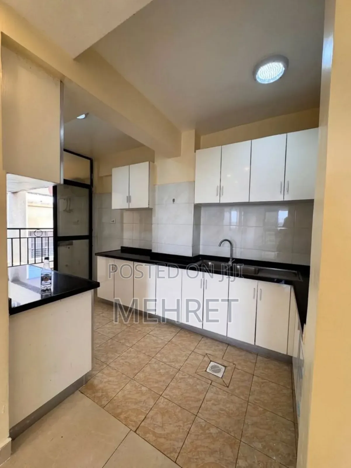 1bdrm Apartment in ጃንቦ, Bole for sale