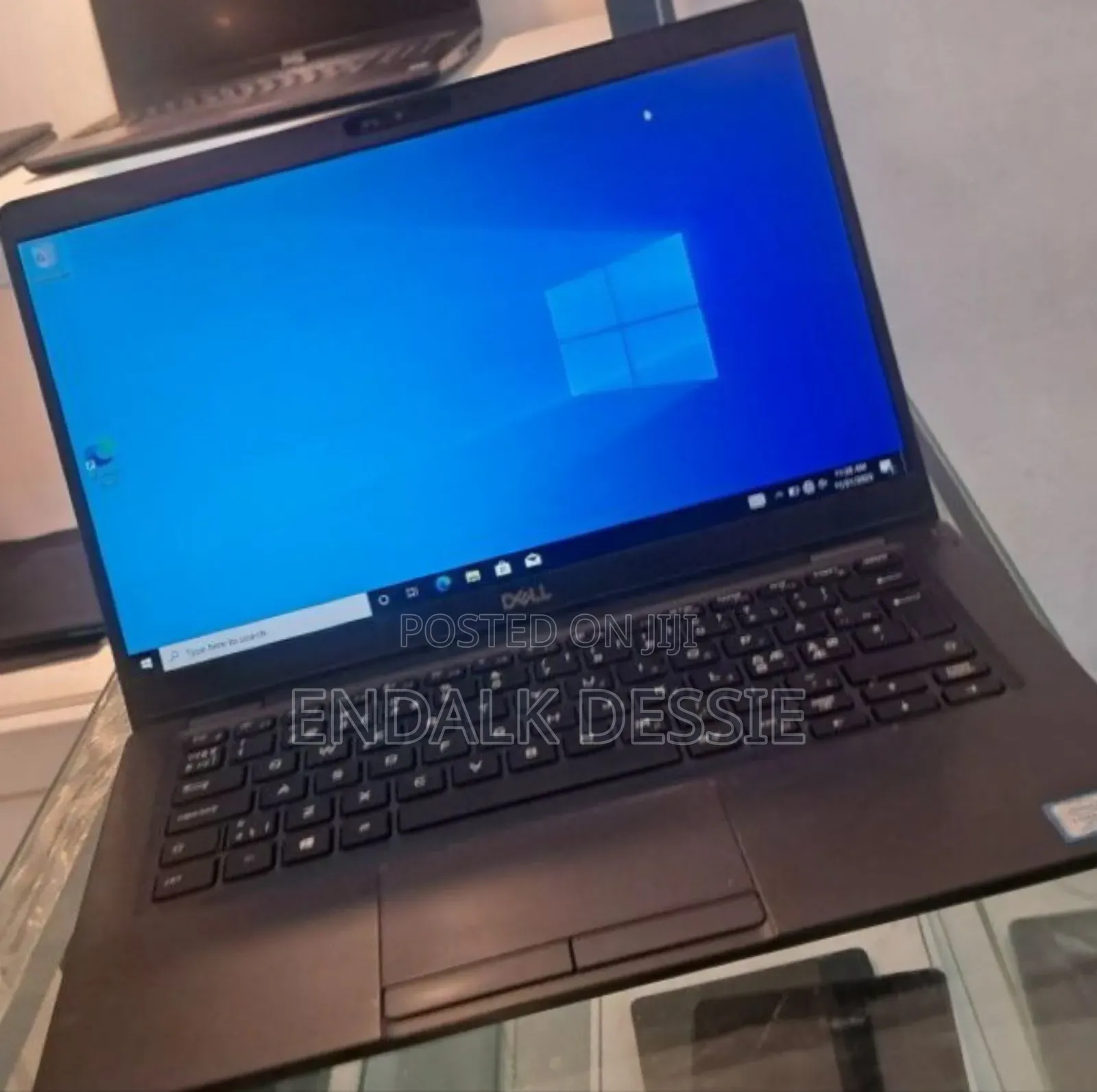 New Laptop Dell 8GB Intel Core i5 SSD 256GB