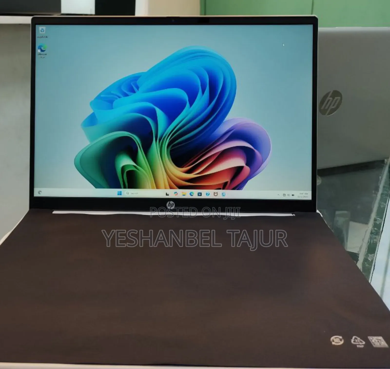 New Laptop HP OmniBook 5 16" 16GB Intel Core I7 SSD 512GB