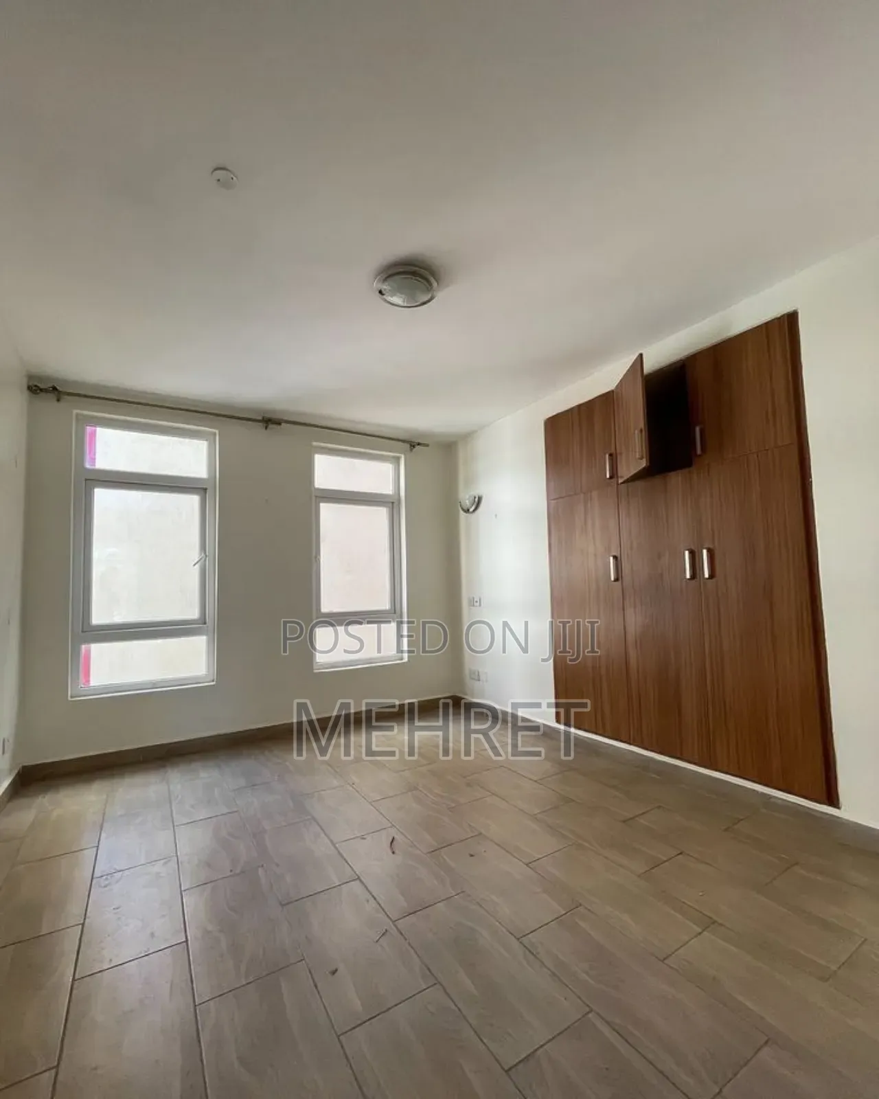 2bdrm Apartment in ጃንቦ, Bole for sale