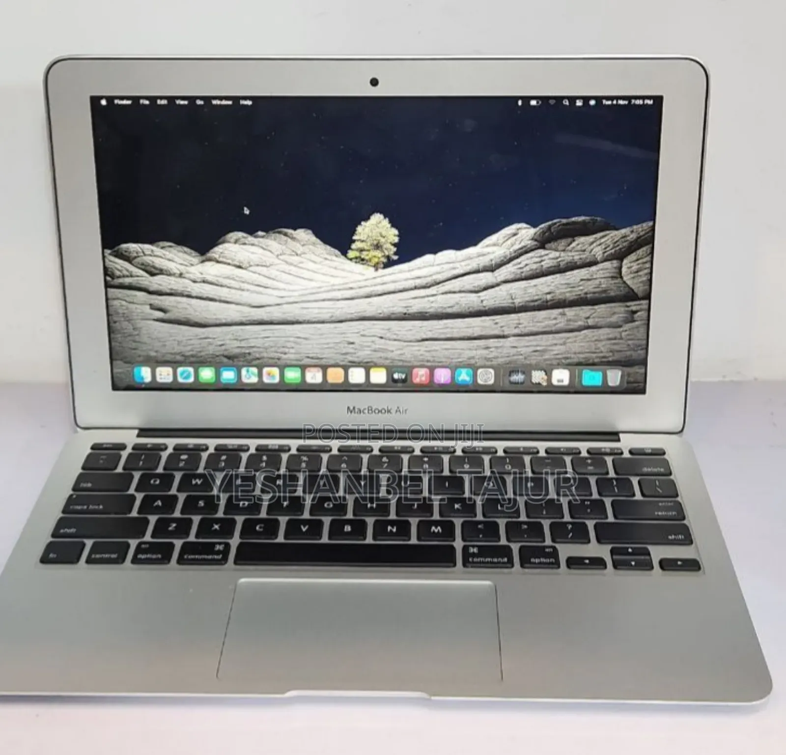 New Laptop Apple MacBook Air 4GB Intel Core I5 SSD 128GB