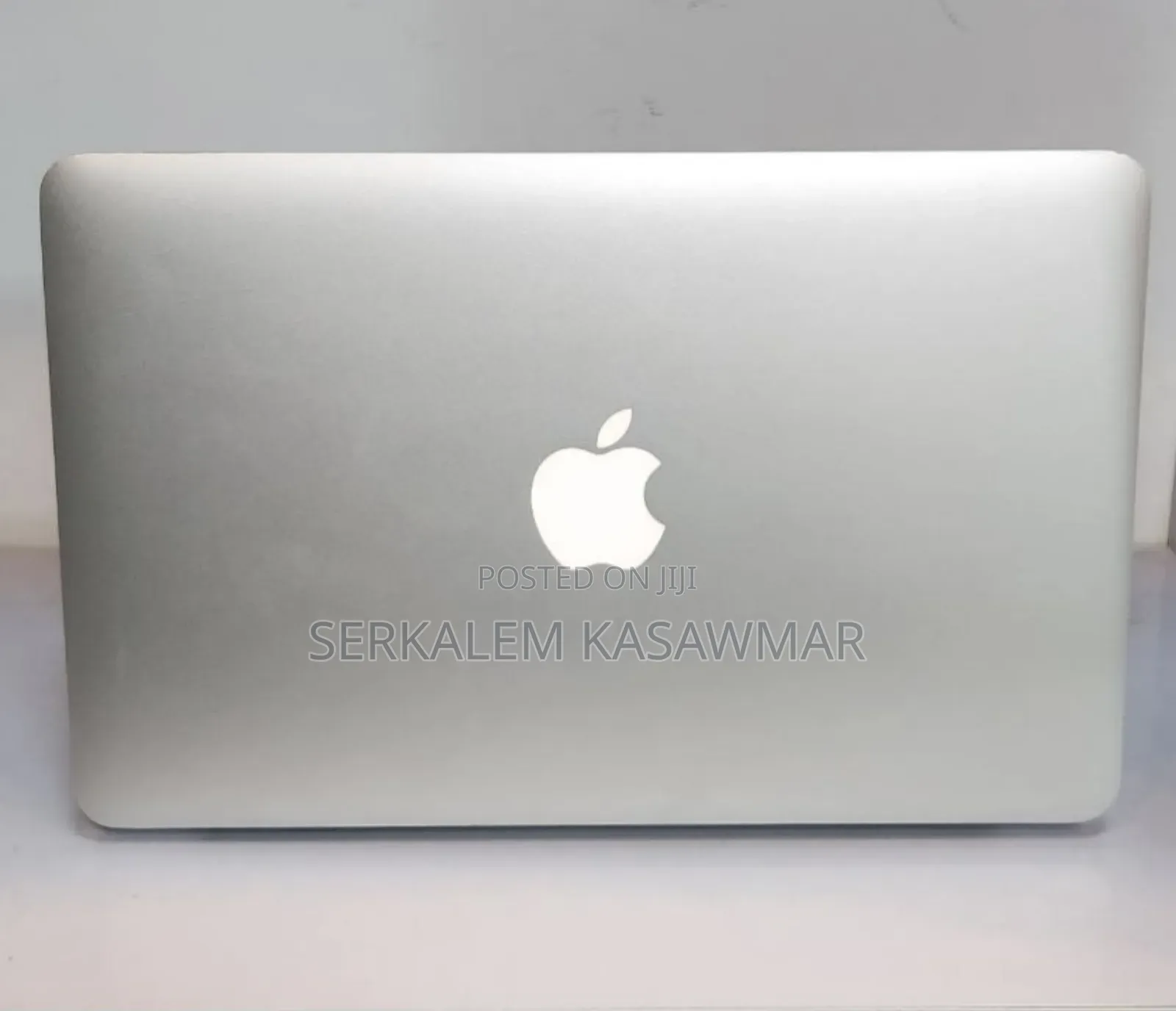 New Laptop Apple MacBook Air 2015 4GB Intel Core I5 SSD 128GB