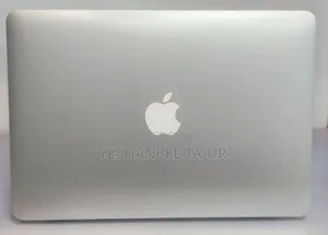 Photo - New Laptop Apple MacBook Air 2017 8GB Intel Core I5 SSD 128GB