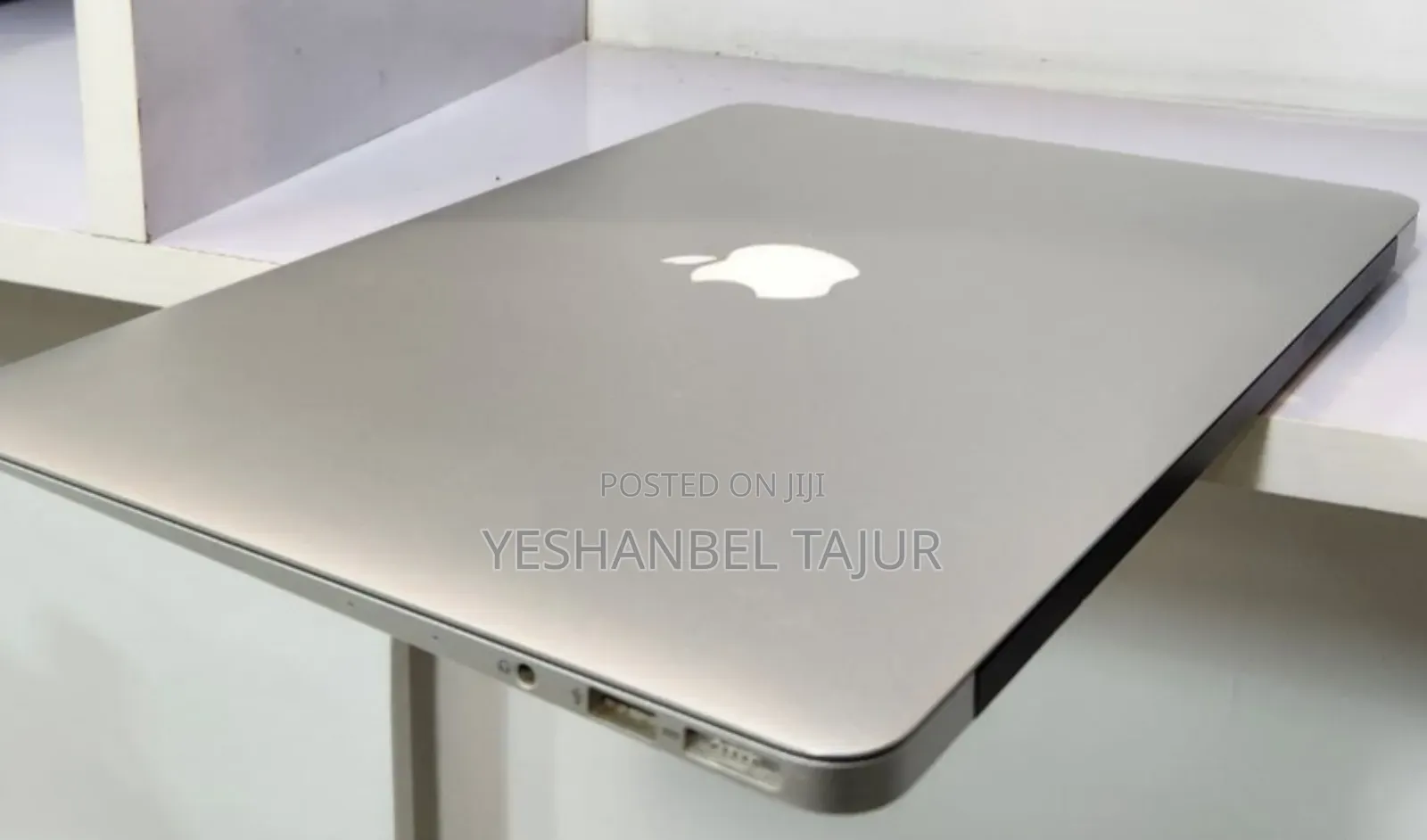 New Laptop Apple MacBook Air 2017 8GB Intel Core I5 SSD 128GB