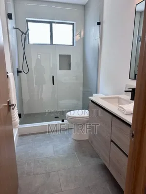 3bdrm Apartment in ጃንቦ, Bole for sale