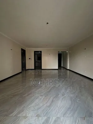 3bdrm Apartment in ጃንቦ, Bole for sale