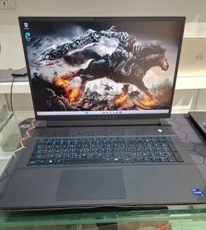 New Laptop Alienware M17x R2 32GB Intel Core I9 SSD 1T