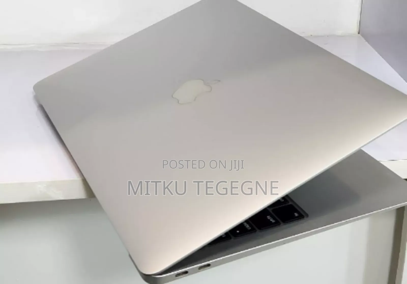 New Laptop Apple MacBook Air 2020 8GB Intel Core I3 SSD 256GB