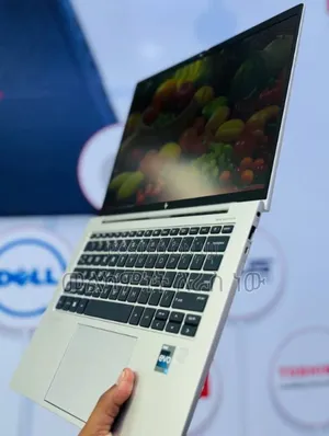 Photo - New Laptop HP EliteBook 840 G9 16GB Intel Core I7 SSD 512GB