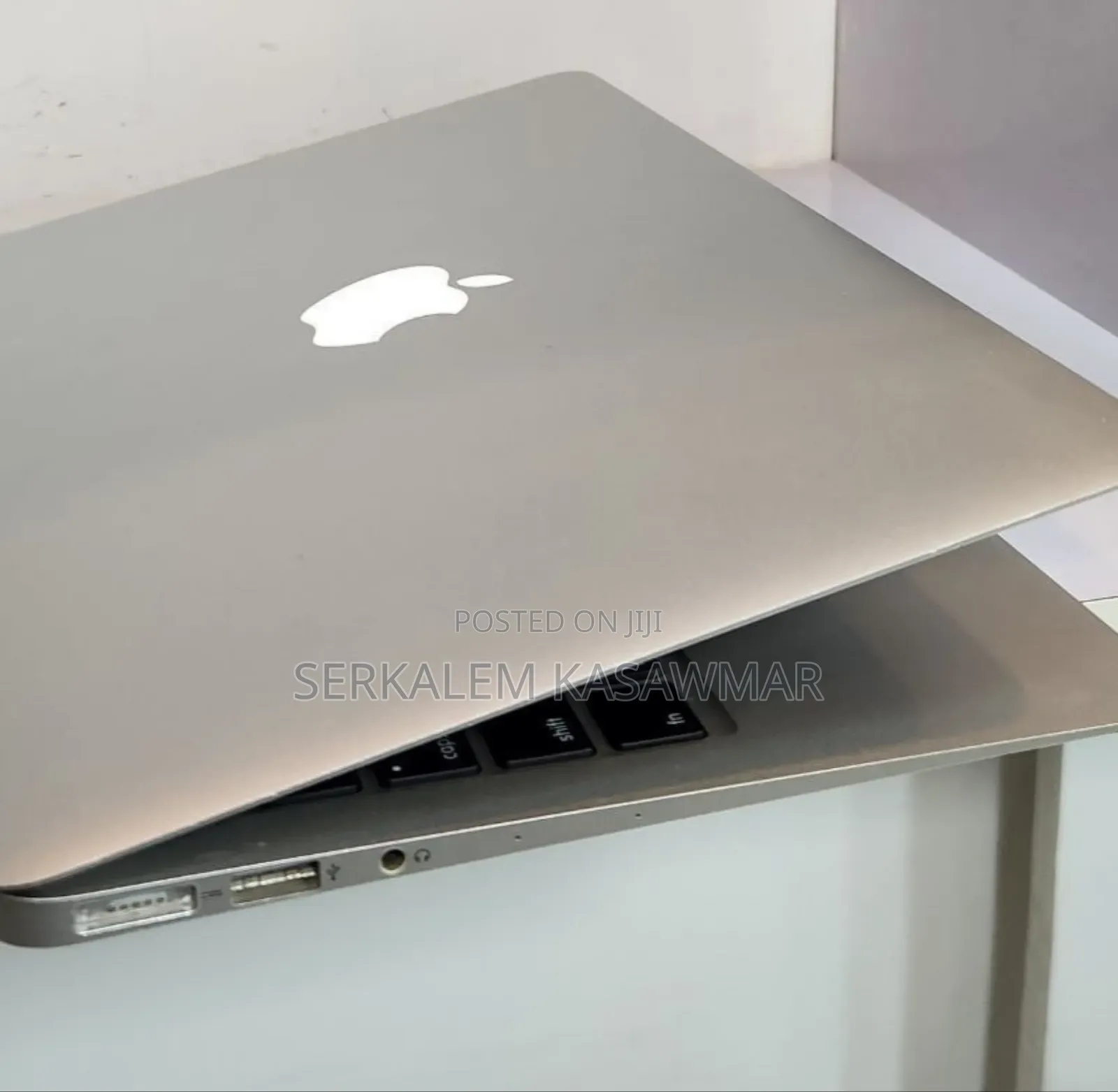 New Laptop Apple MacBook Air 2017 8GB Intel Core I5 SSD 128GB