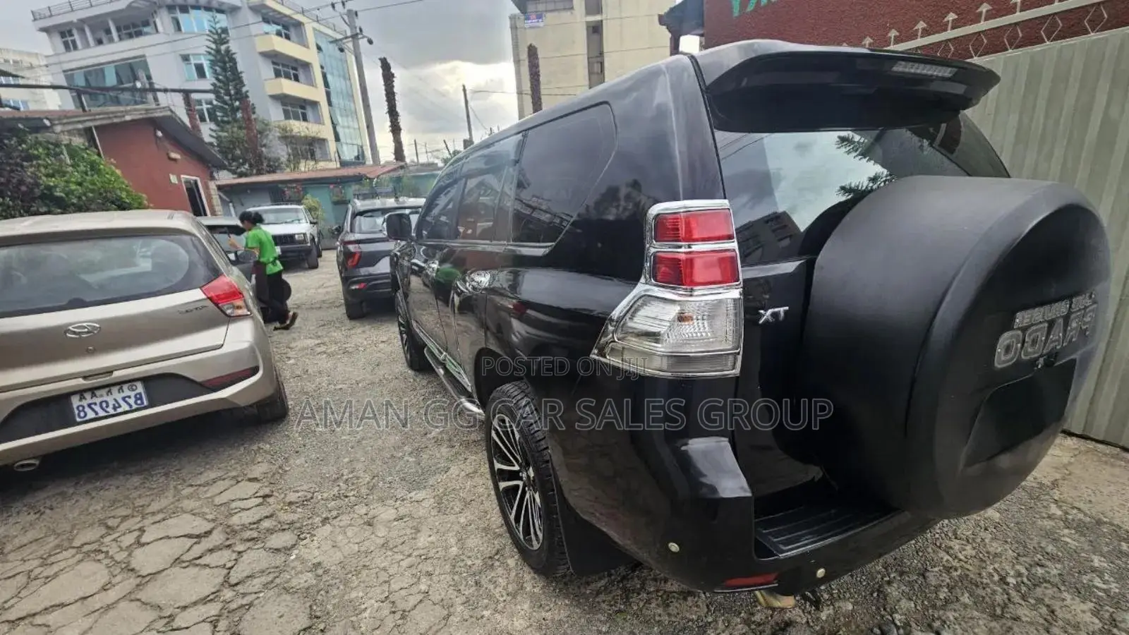 Toyota Land Cruiser 4.7 VX-R 2011 Gray