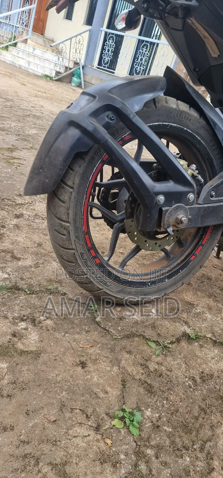 Bajaj Pulsar NS 200 2018 Red