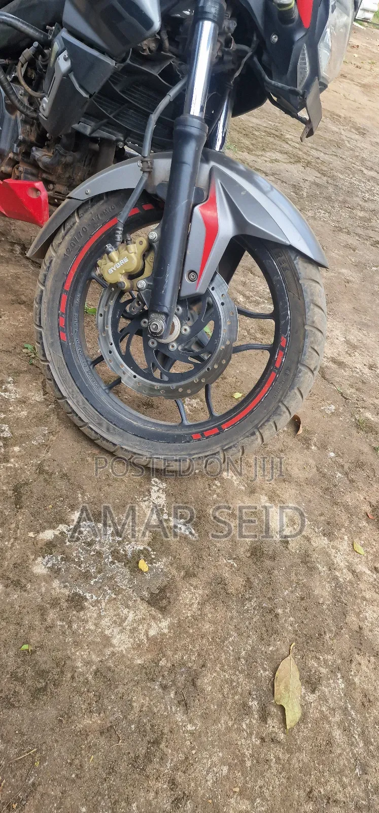 Bajaj Pulsar NS 200 2018 Red