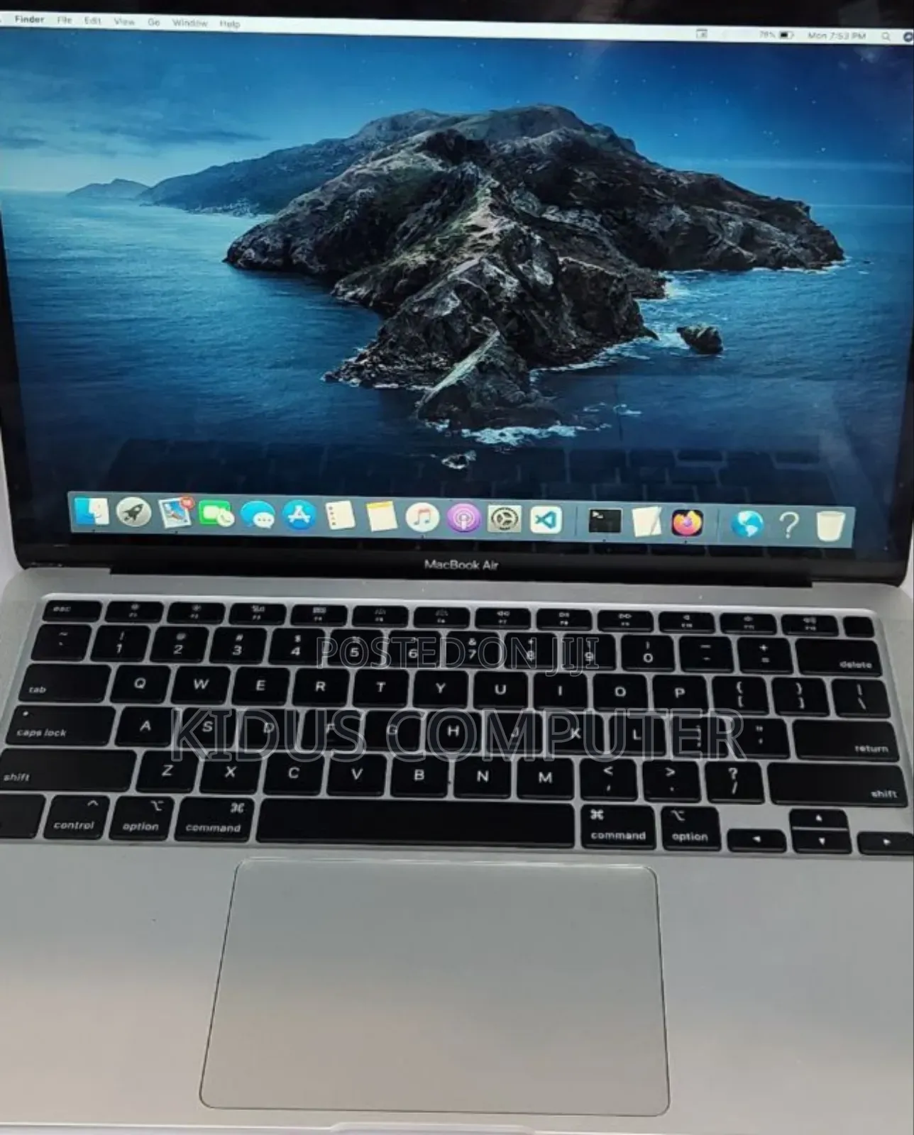 New Laptop Apple MacBook Air 2020 8GB Intel Core I3 SSD 256GB
