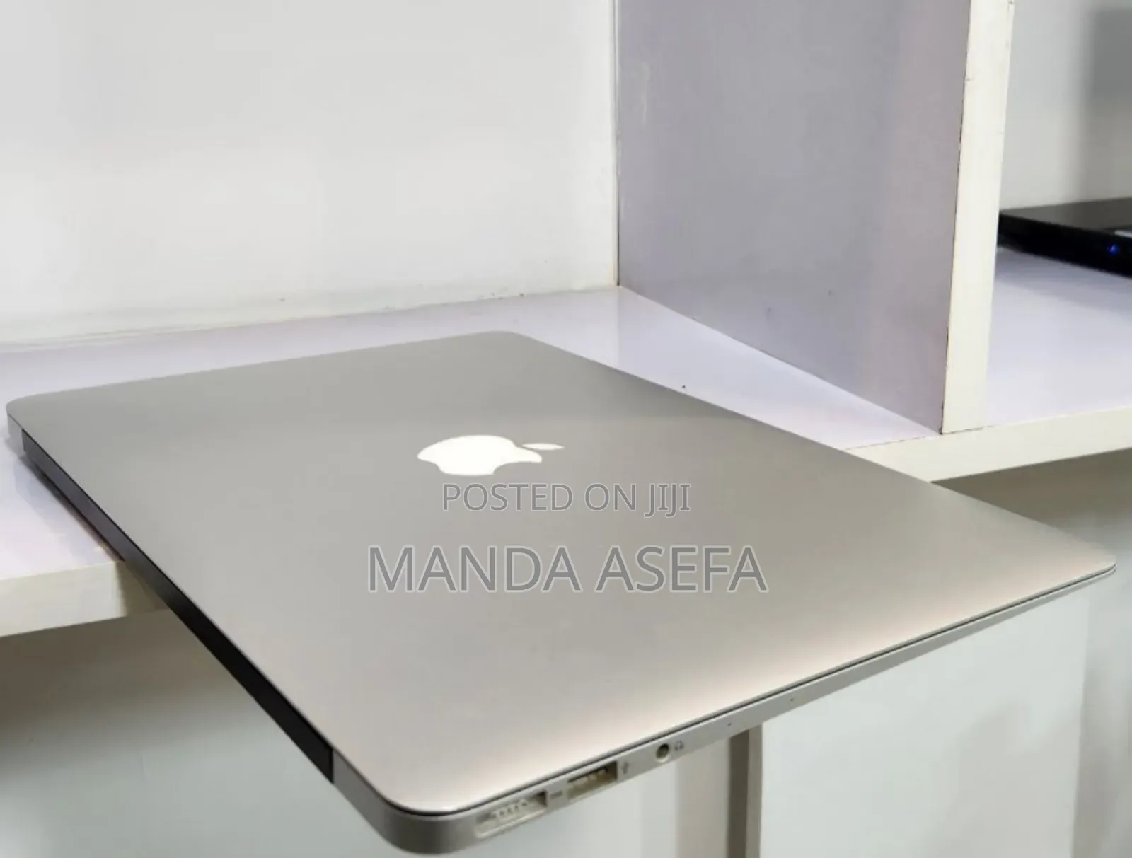 New Laptop Apple MacBook Air 2017 8GB Intel Core i5 SSD 128GB