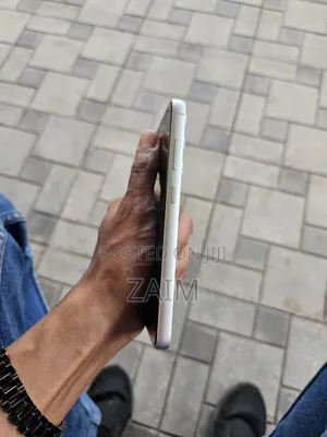 New Samsung Galaxy S23 256 GB White