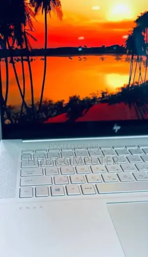 New Laptop HP Envy 13 16GB Intel Core I9 SSD 512GB