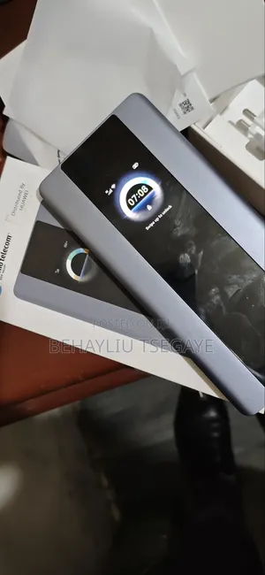 Huawei 5g Mobile Wifi Pro 5 (E6888-982)