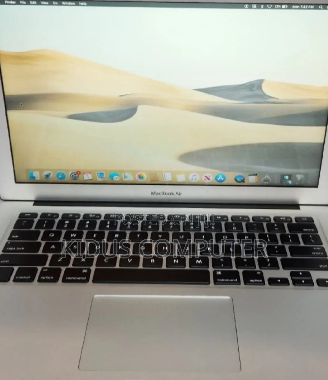 New Laptop Apple MacBook Air 2017 8GB Intel Core I5 SSD 256GB