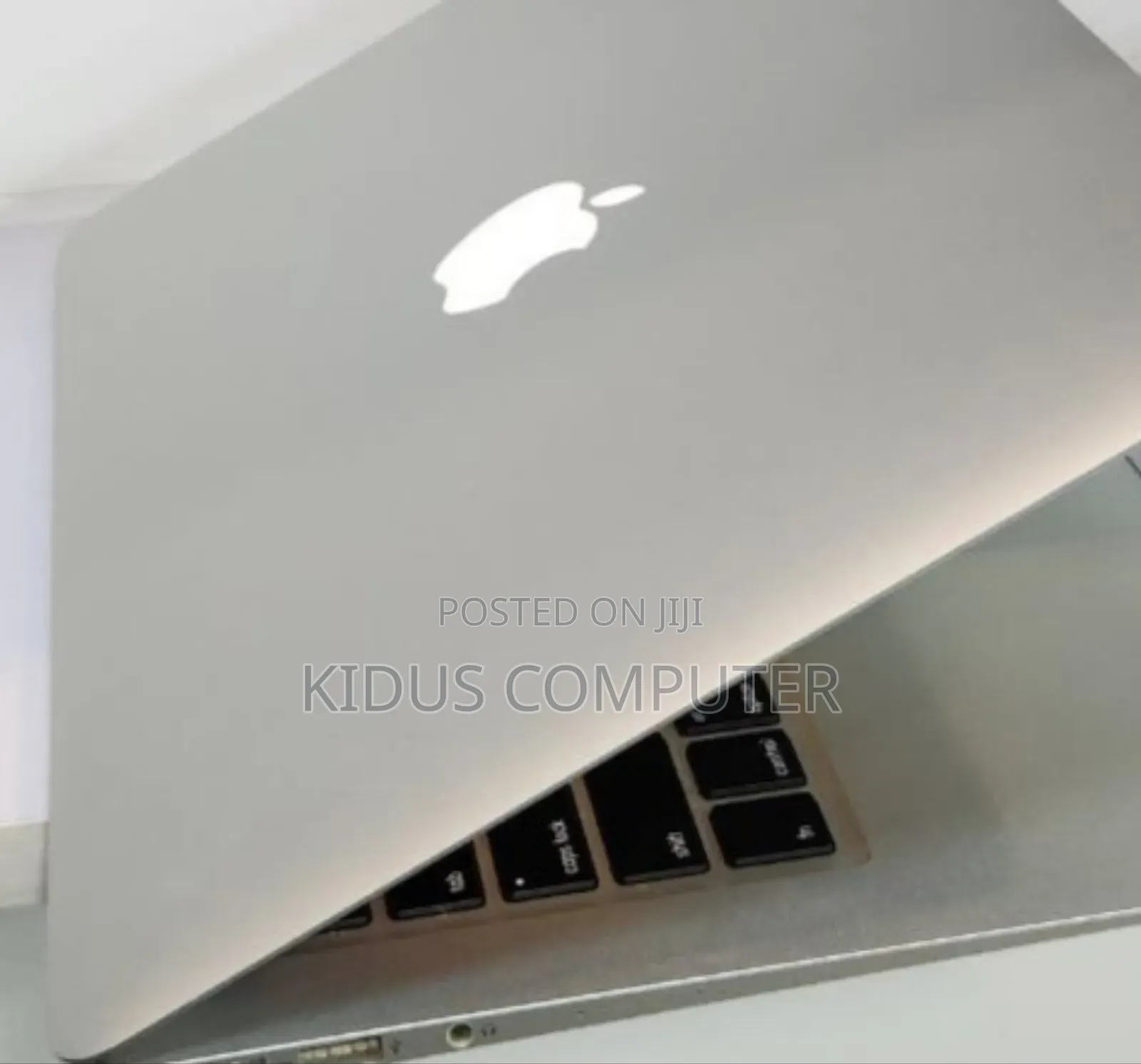 New Laptop Apple MacBook Air 2017 8GB Intel Core I5 SSD 256GB