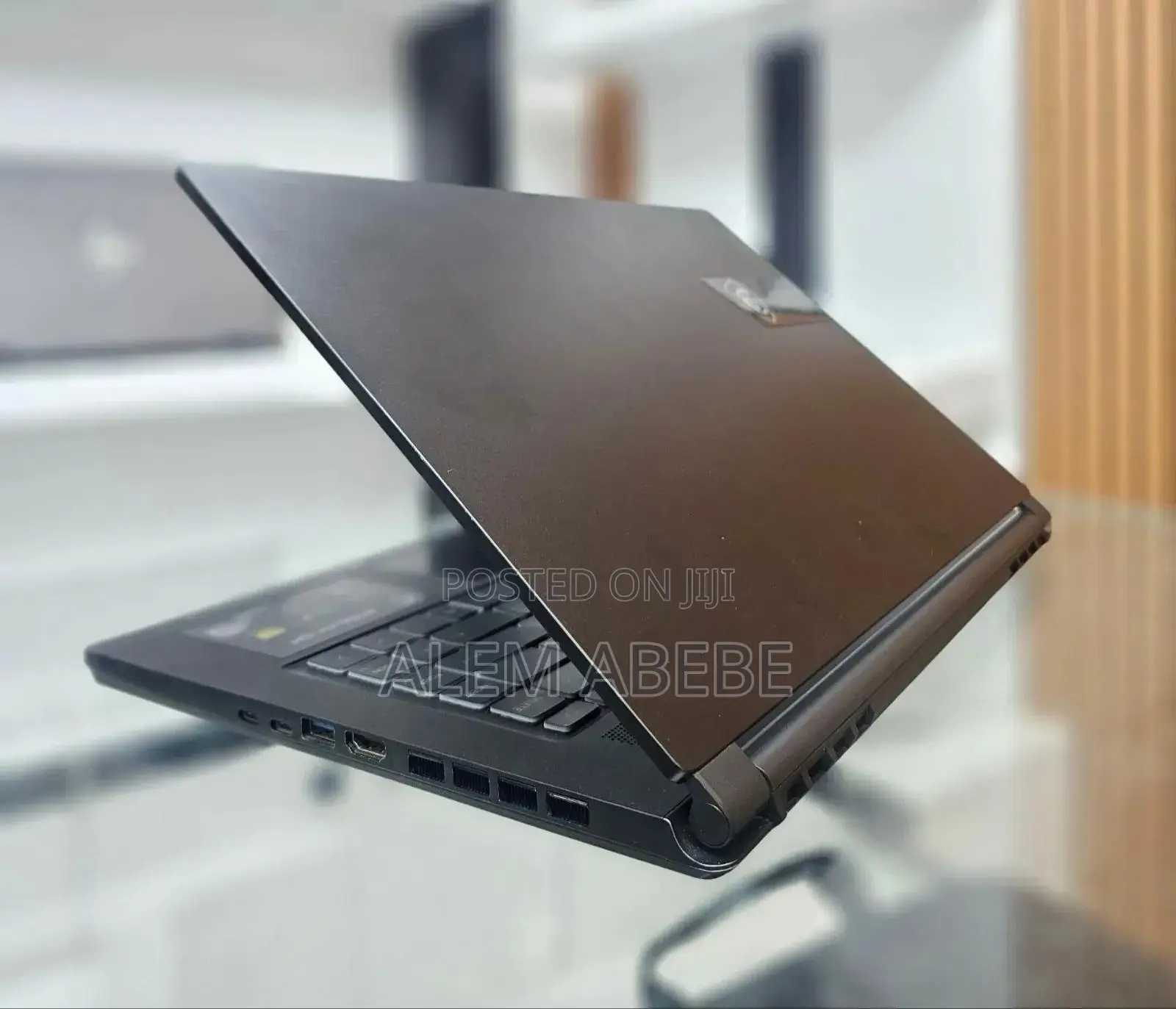 New Laptop MSI Stealth 14 Studio A13VF 16GB Intel Core I7 SSD 1T