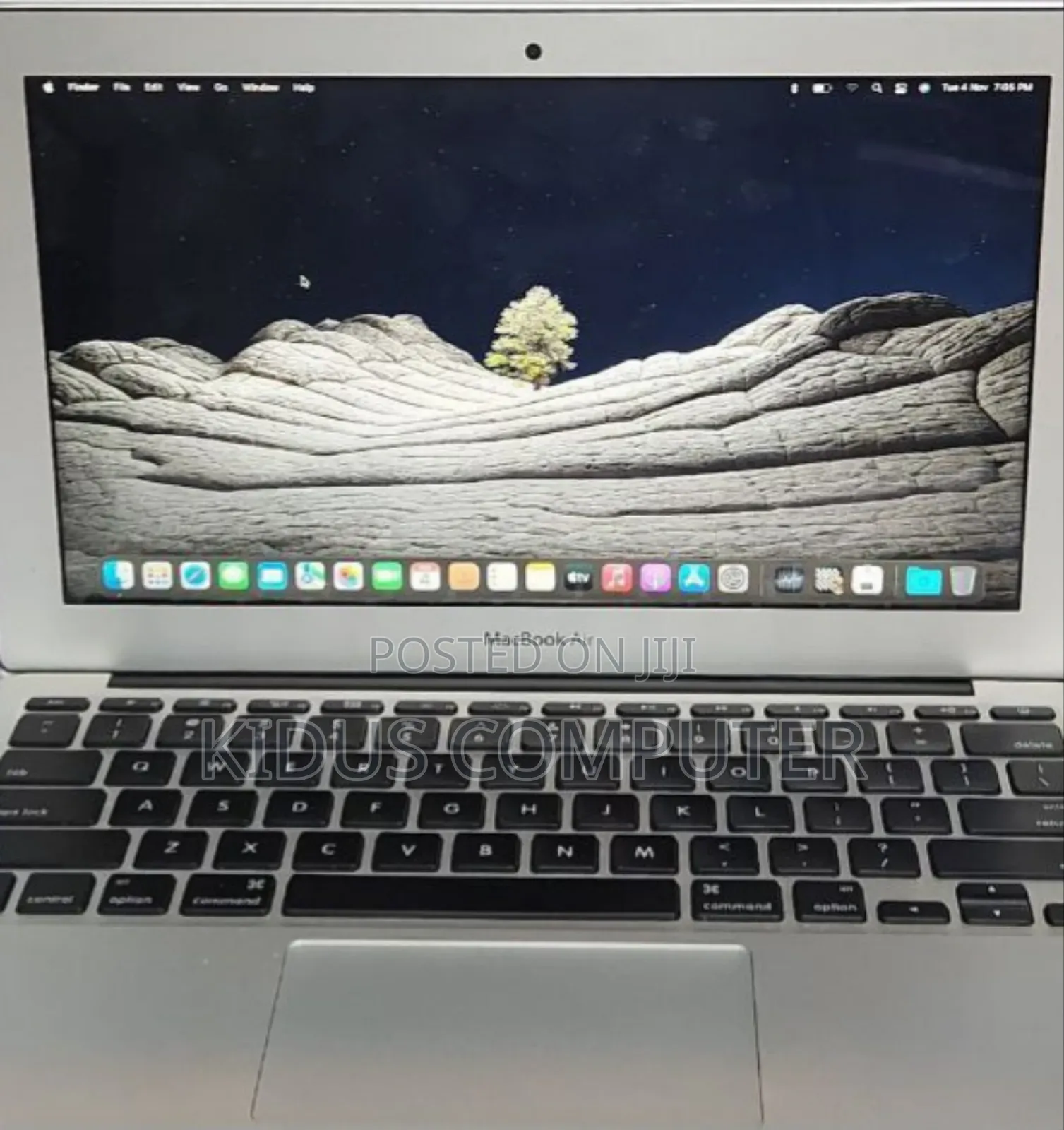 New Laptop Apple MacBook Air 2015 4GB Intel Core I5 SSD 128GB