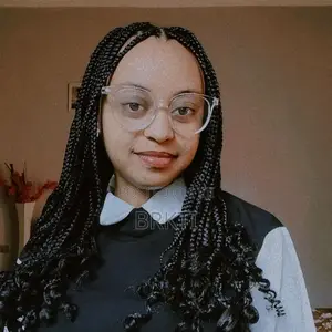 Photo - Freelance Graphics Designer Video Editor