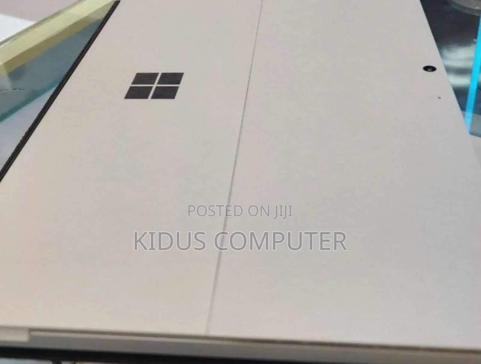 New Laptop Microsoft Surface 16GB Intel Core I5 SSD 256GB