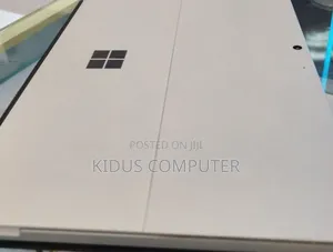 New Laptop Microsoft Surface 16GB Intel Core I5 SSD 256GB