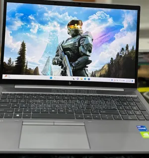 Photo - New Laptop HP ZBook Studio G8 16GB Intel Core I7 SSD 512GB