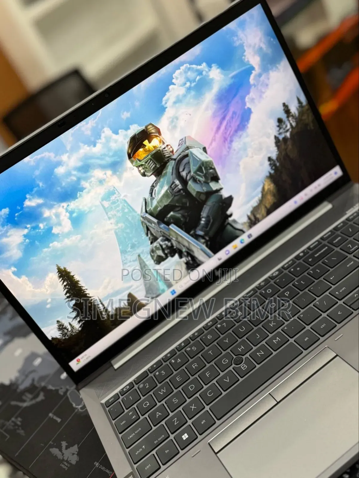 New Laptop HP ZBook Studio G8 16GB Intel Core I7 SSD 512GB