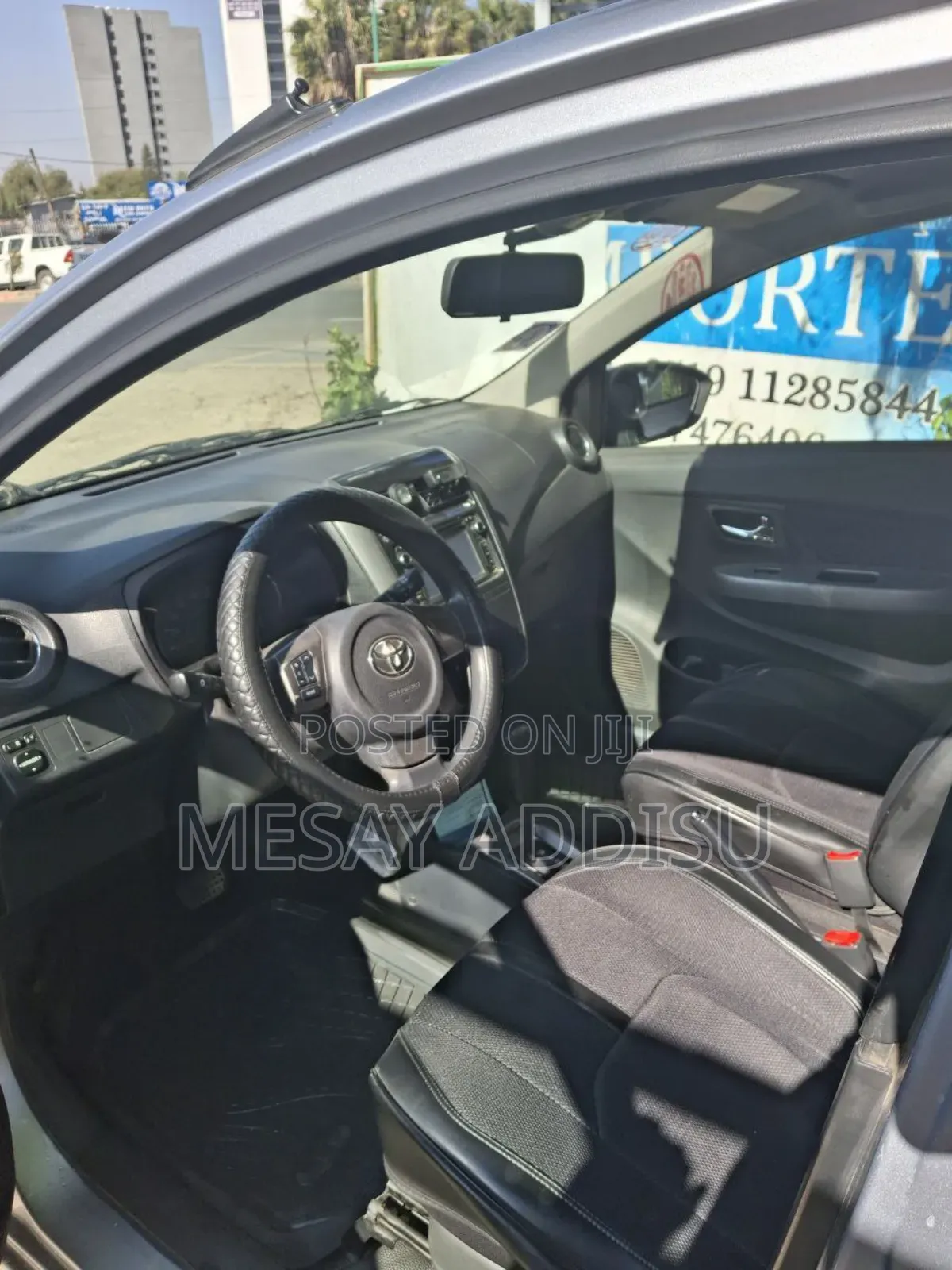 Toyota Agya 2022 Silver