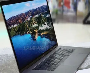 New Laptop Apple MacBook Pro 2017 16GB Intel Core I7 SSD 512GB