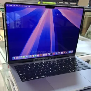 New Laptop Apple MacBook Pro M1 32GB Apple M1 Pro SSD 512GB