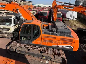 Develon Excavator 60% Bank