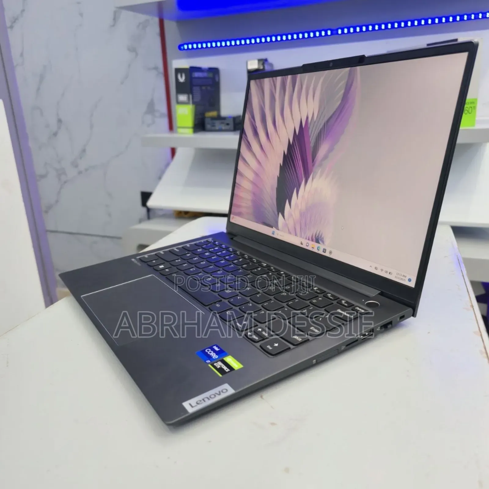 New Laptop Lenovo 16GB Intel Core I7 SSD 512GB