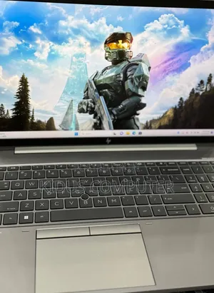 New Laptop HP 16GB Intel Core I7 SSD 512GB