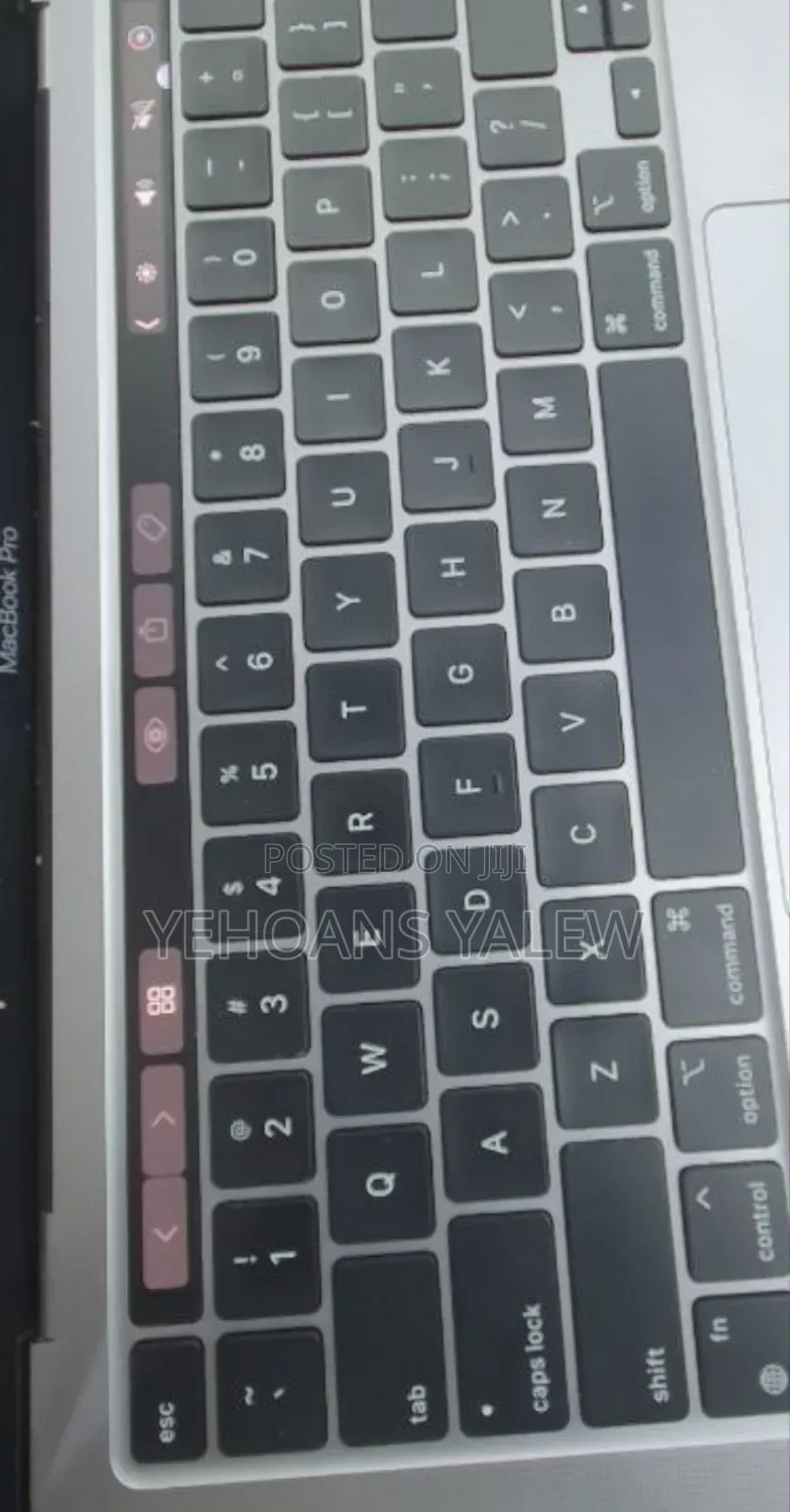 New Laptop Apple MacBook Pro 2022 M2 8GB Apple M2 SSD 256GB