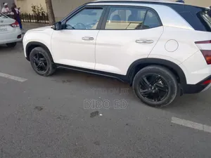 Photo - Hyundai Creta 2022 White