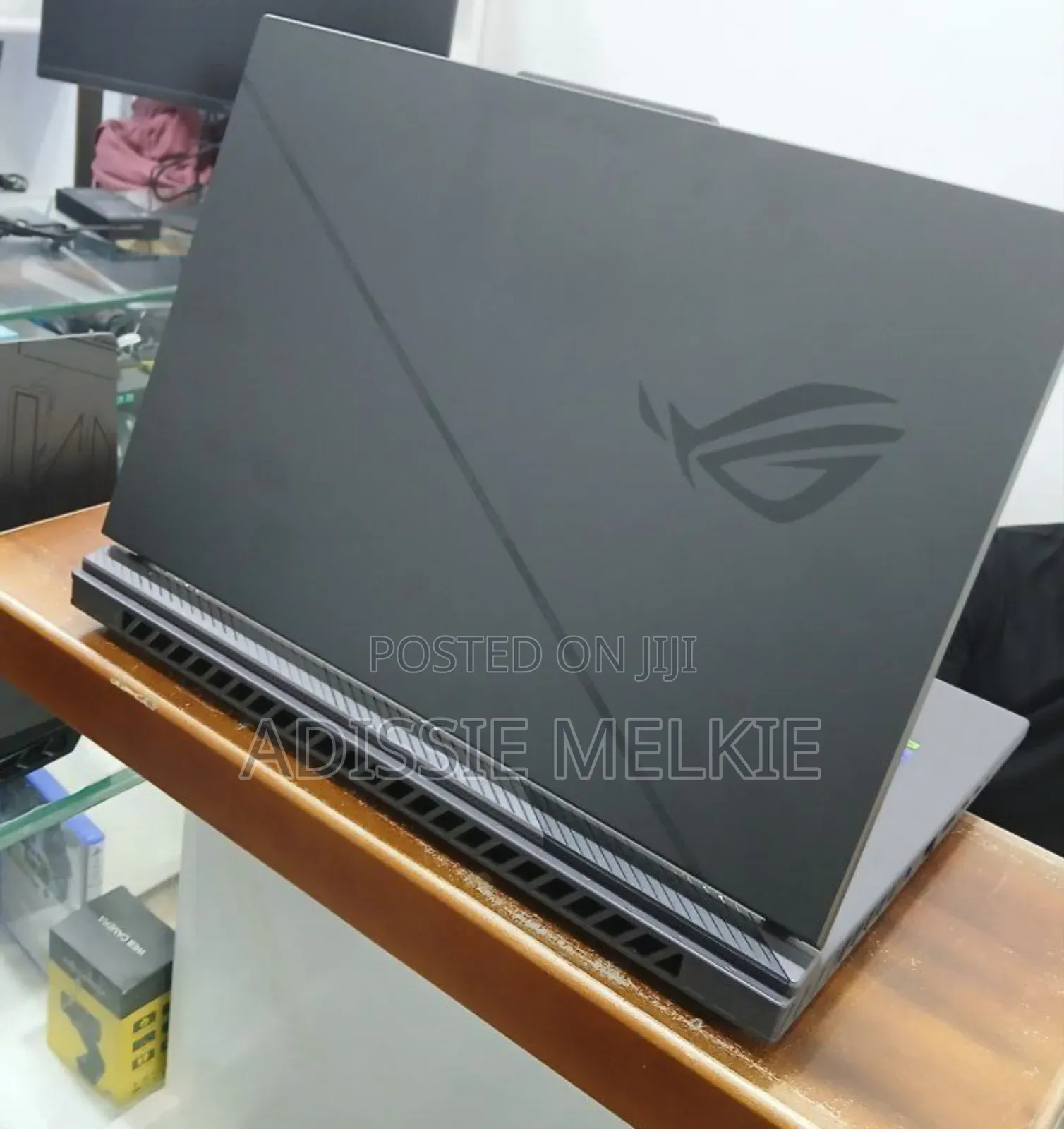 New Laptop Asus TUF Gaming A15 32GB Intel Core I9 SSD 1T