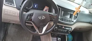 Hyundai Tucson 2017 Brown