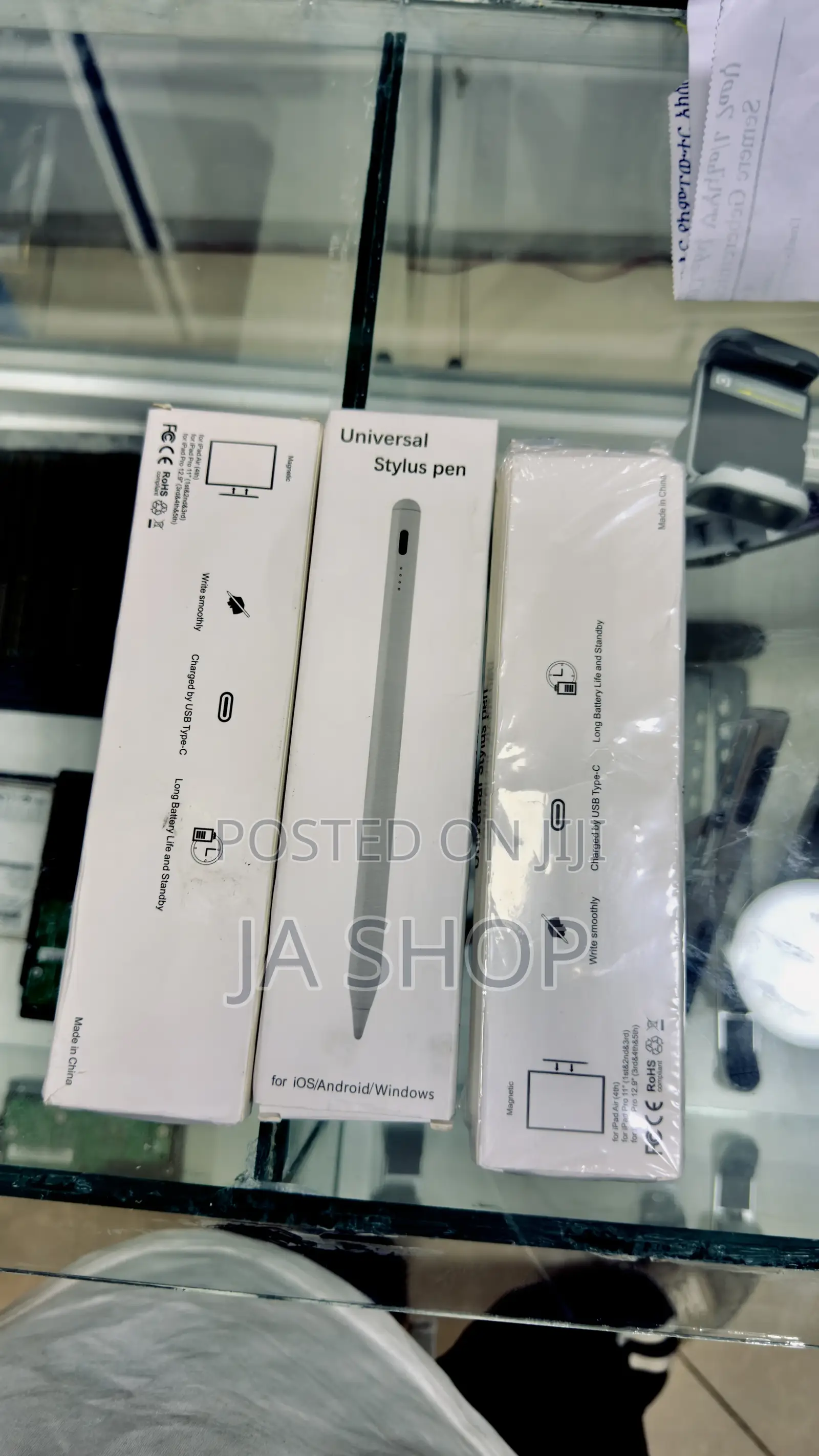 Universal Rechargeable
Stylus Pen