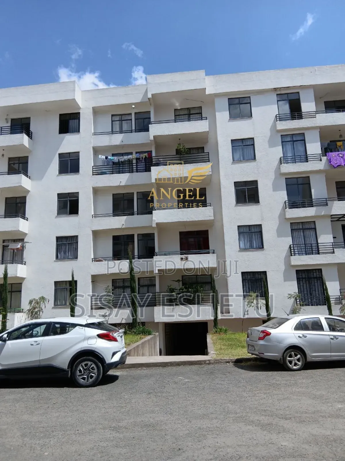 Furnished 3bdrm Apartment in Noha, Bole for sale
